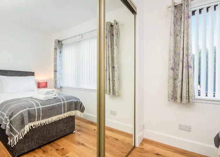 Flat 1